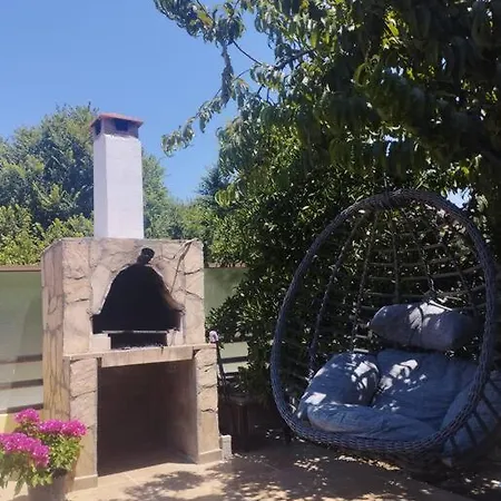 מלון Dalyan Garden With Jacuzzi 4*